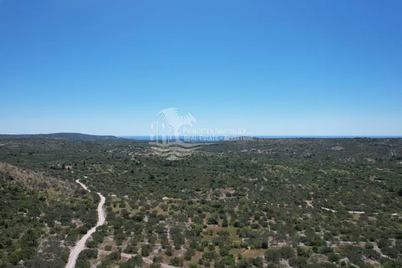 Primošten/Građevinsko zemljište u prekrasnom mediteranskom okruženju – 2