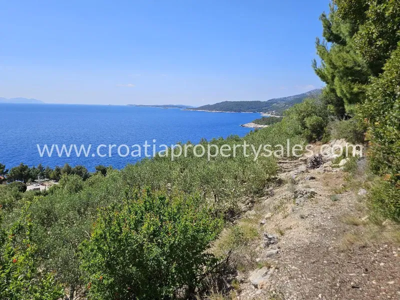 Hvar, agricultural land for sale, 750.000 € – 2