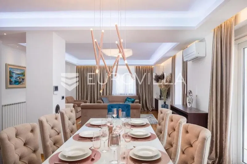 Podstrana, luxuriously equipped villa for rent cinema hall, sports field, sauna, ... – 3