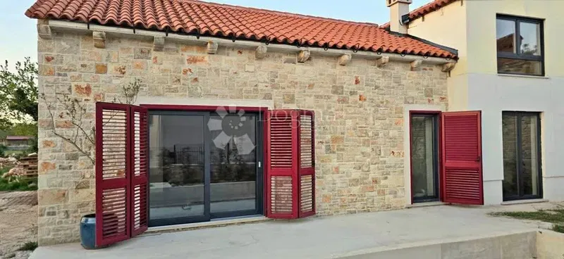Casa Svetvinčenat, 111m2 – 3