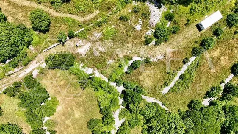 Land Skitača – 3