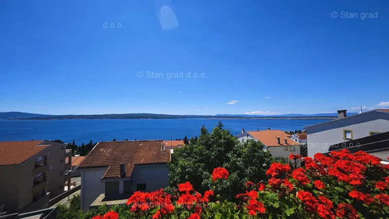 Crikvenica, apartmanház nyílt tengerre néző kilátással! – 2