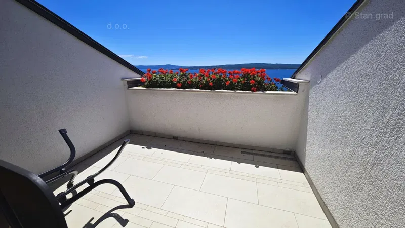 Crikvenica, apartmanház nyílt tengerre néző kilátással! – 3