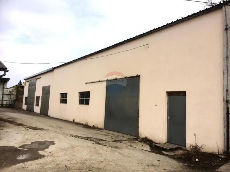 Üzlethelyiség Varaždin – 2