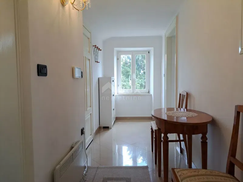 OPATIJA, VOLOSKO - 60 m2-es apartman, második sorban a tenger felé, terasszal és kilátással – 2