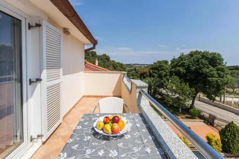 House Štinjan, Pula, 420m2 – 3
