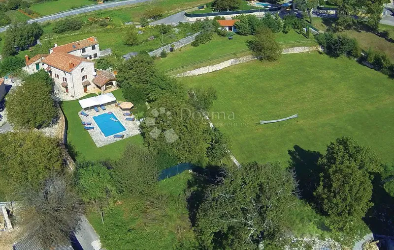 STONE HOUSE ON A SPACIOUS PROPERTY! – 2