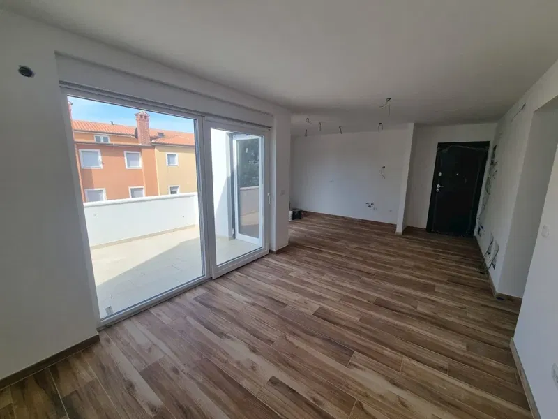 Apartment on the 2nd floor with a view of the sea in Novigrad – 3