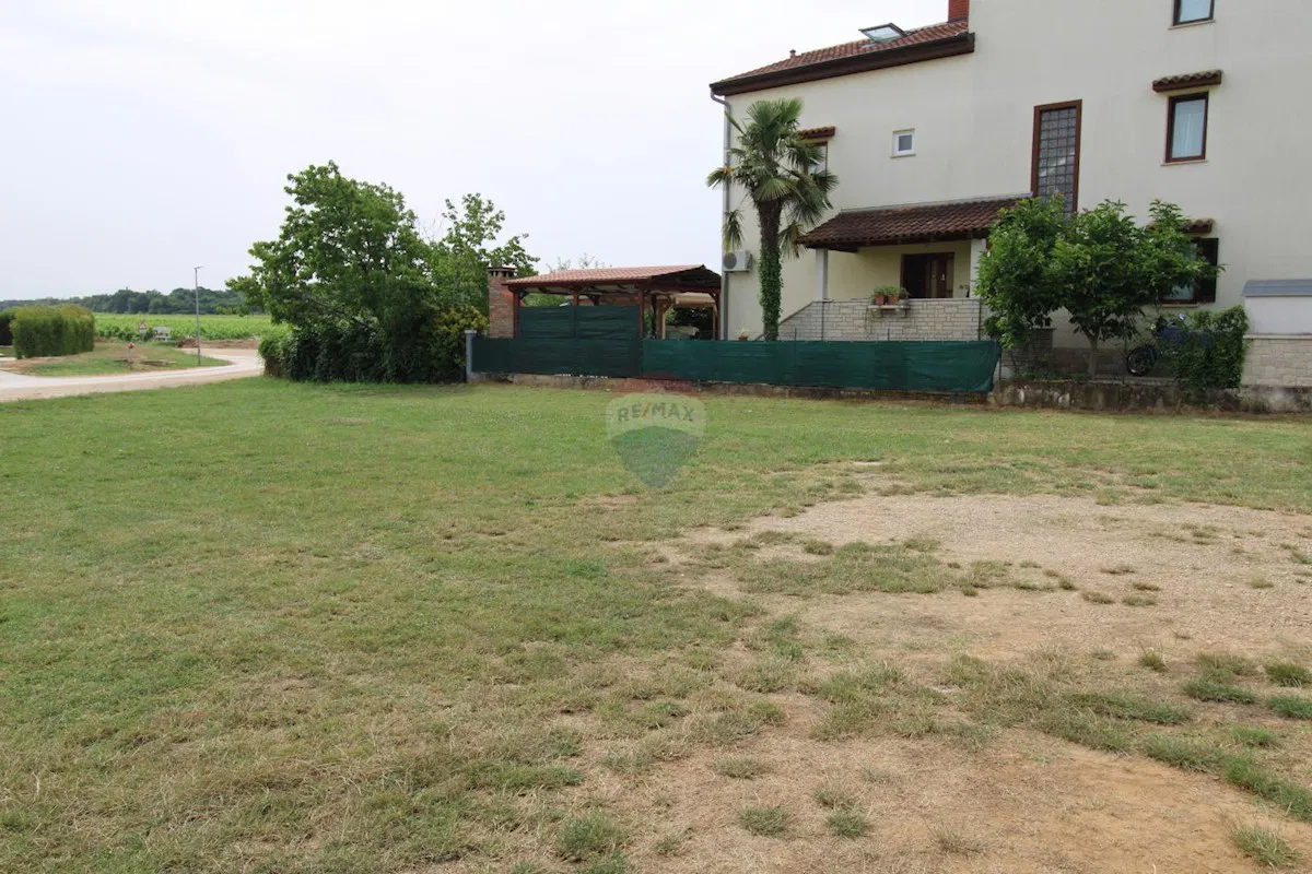 Istra, Poreč, okolica-Građevinsko zemljište za stambenu izgradnju