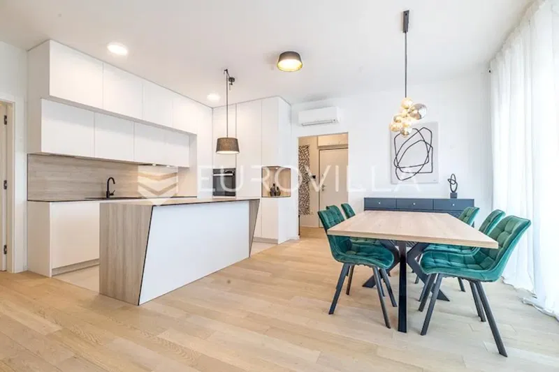 Zagreb, Trnje, Radnička three bedroom apartment of 110 m² with a garage – 3