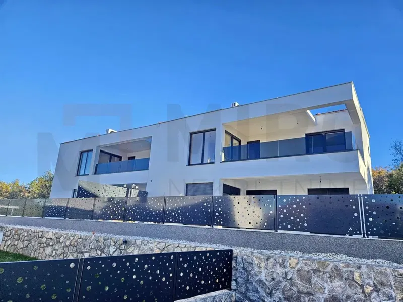 Malinska, new semi-detached house with pool in a great location, SALE! – 2