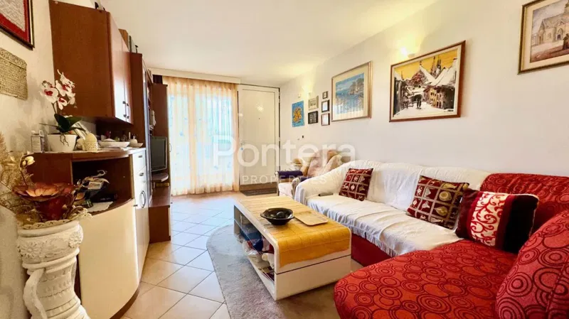 IČIĆI, furnished apartment with a view and parking – 2