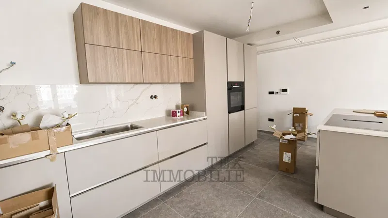 Nuovo appartamento moderno a centro Parenzo – 2