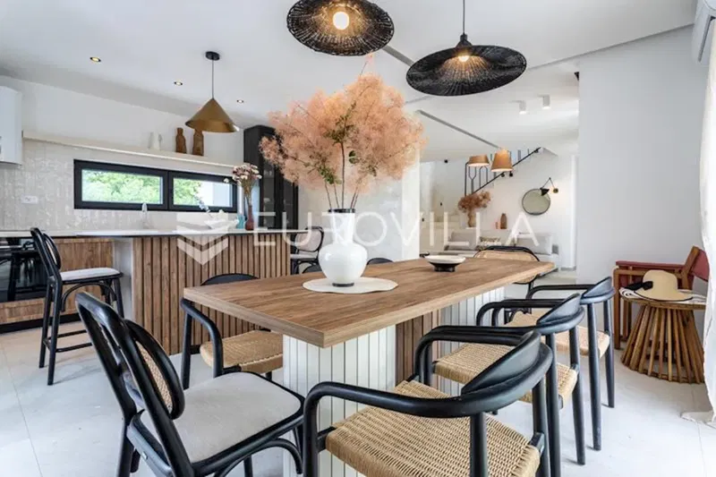 Šibenik, luxuriously decorated villa with swimming pool – 2