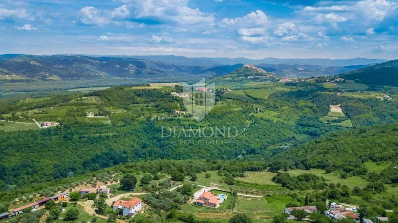 Montona, dintorni! Atterra nella zona T2 con una bellissima vista! – 2