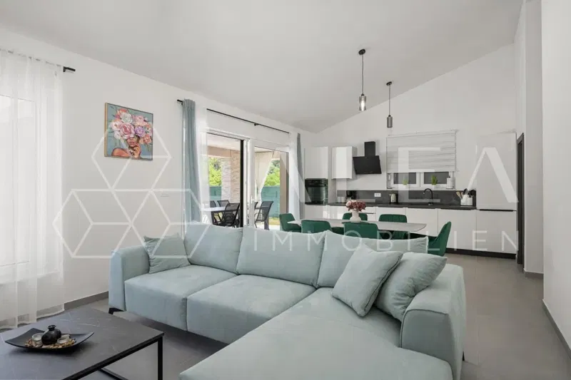 House Labin – 2