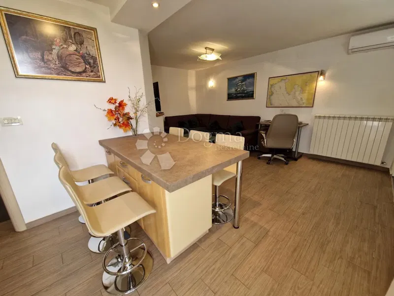 Flat Volosko, Opatija, 50m2 – 2