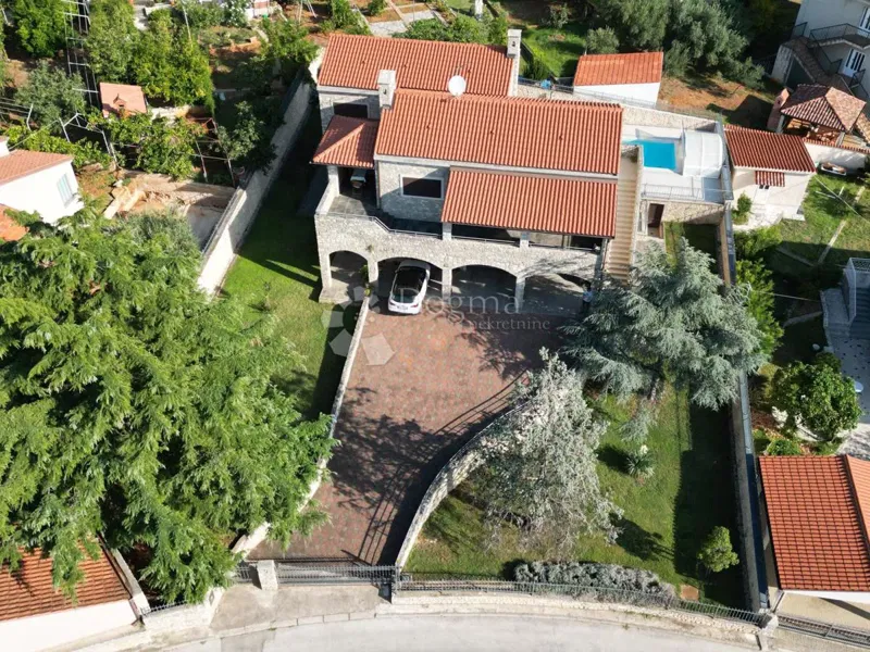 Dom Nova Veruda, Pula, 190m2 – 2