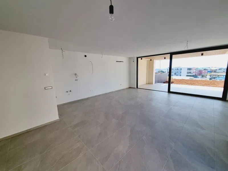 Apartment on the ground floor in a modern building in Novigrad – 2