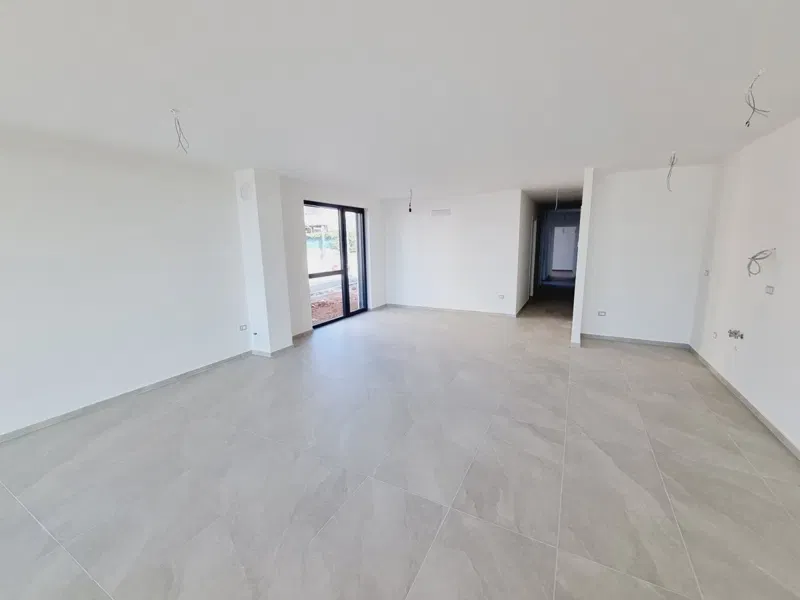 Apartment on the ground floor in a modern building in Novigrad – 3