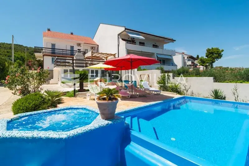 Čiovo island, Slatine - house with pool on the beach – 2