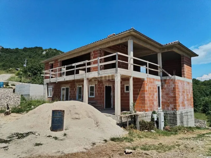 ISTRIA, LABIN - Casa in fase di completamento – 3