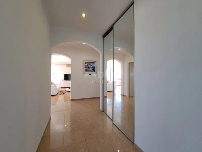 OPATIJA, IČIĆI - penthouse with panoramic view and courtyard building – 2