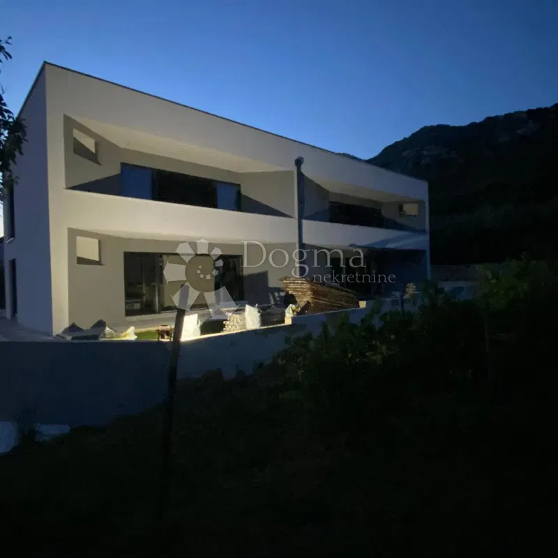 Dom Baška, 248m2 – 3