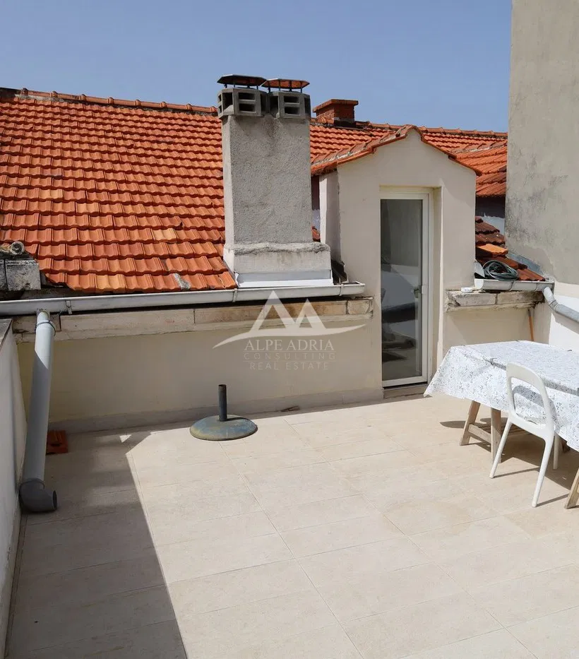 POSEBNA PRILIKA - ATRAKTIVAN STAN  NA  ELITNOJ LOKACIJI - 117,13 M2 - CIJENA 463.500 €