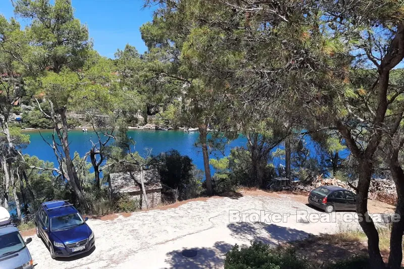 Palazzina al grezzo in prima fila dal mare – 2