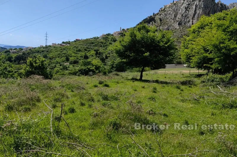 Terreno edificabile con vista aperta – 2
