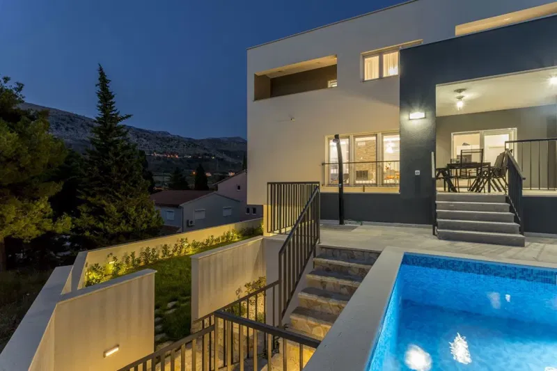 Villa di lusso con piscina – 2