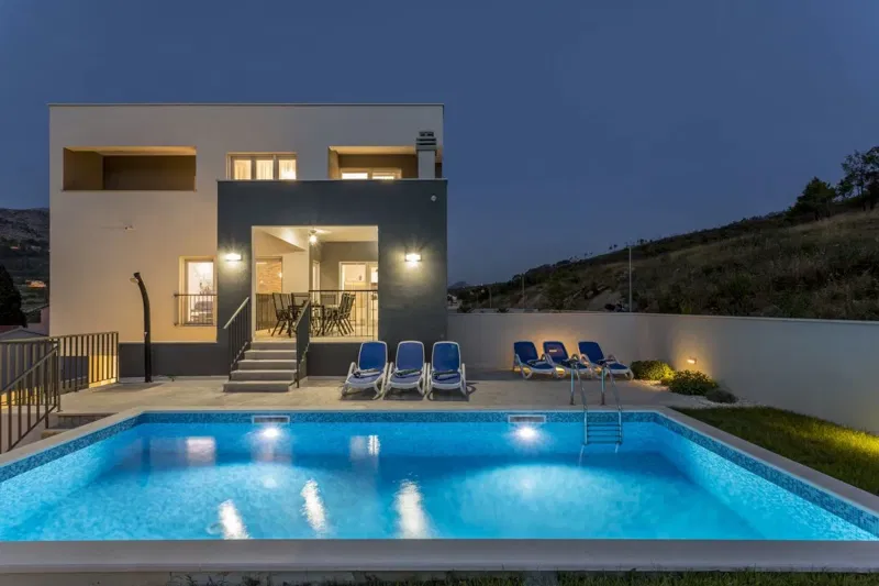 Villa di lusso con piscina – 3