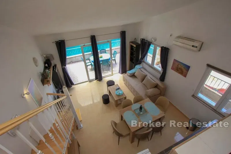 Apartment house first row to the sea – 3