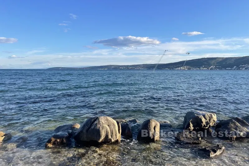 Building land in the first row to the sea – 3