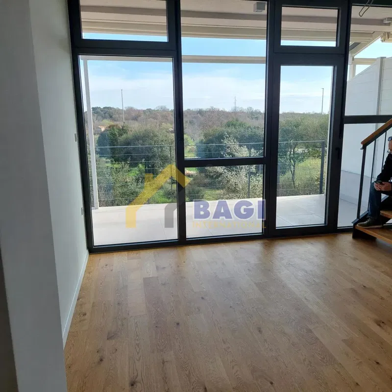 Rovigno-Appartamento-Giardino-Garage-Cortile-Parcheggio-Nuova costruzione – 3