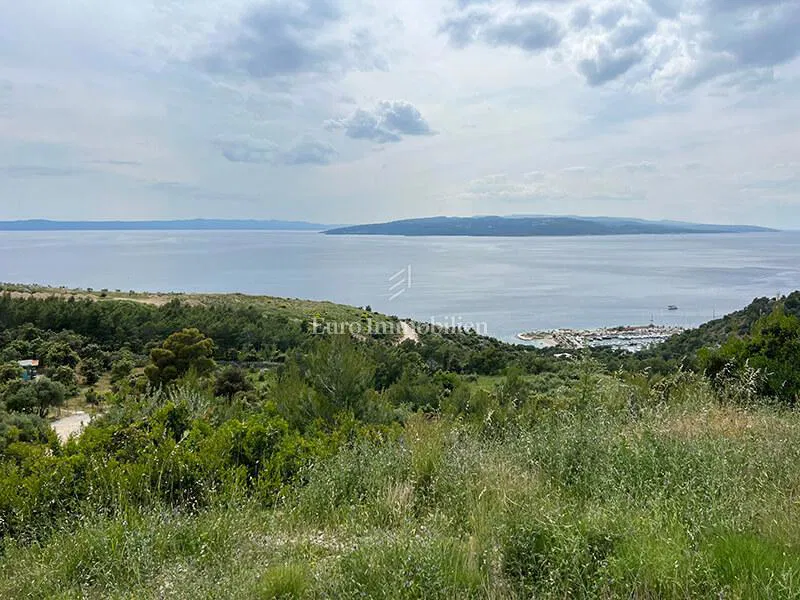 Povoljno građevinsko zemljište - Makarska