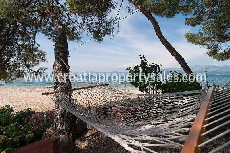 Brac, villa for sale, 1.550.000 € – 2