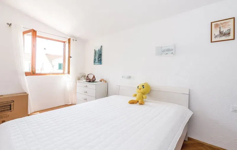 Rogoznica, Ražanj, detached house 220m2, 150m from the sea and the beach – 2
