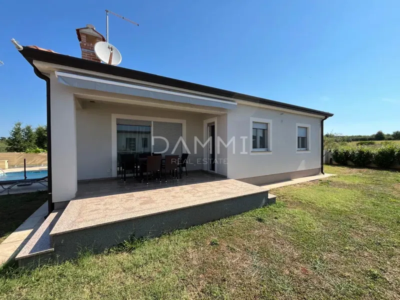 ISTRIA, POREČ - DETACHED HOUSE WITH POOL 2 KM FROM THE SEA – 2
