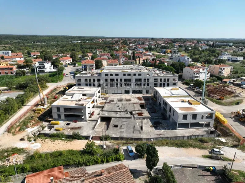Business premise Poreč, 214,40m2 – 2