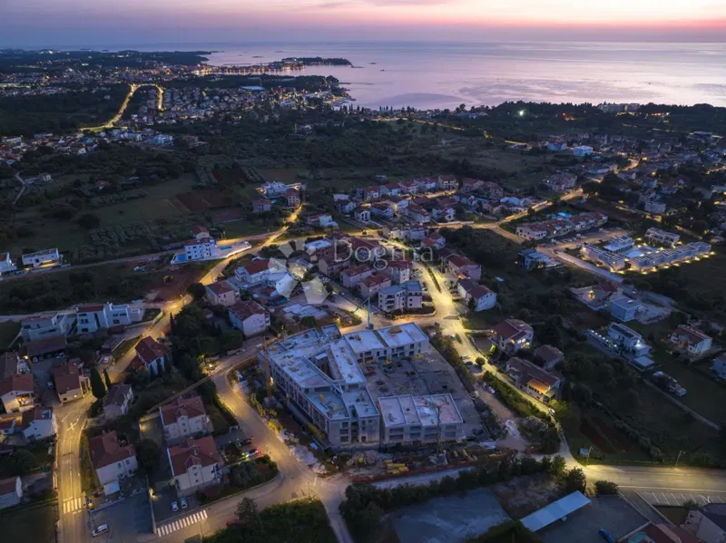 Business premise Poreč, 214,40m2 – 2