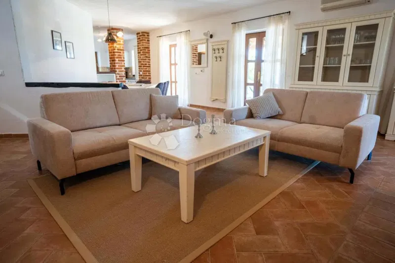 House Heraki, Sveti Lovreč, 260m2 – 3
