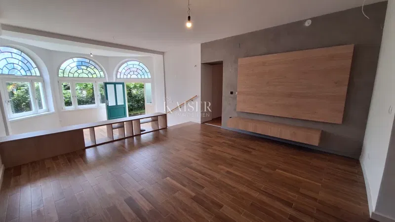 Flat Opatija - Centar, Opatija, 108m2 – 2