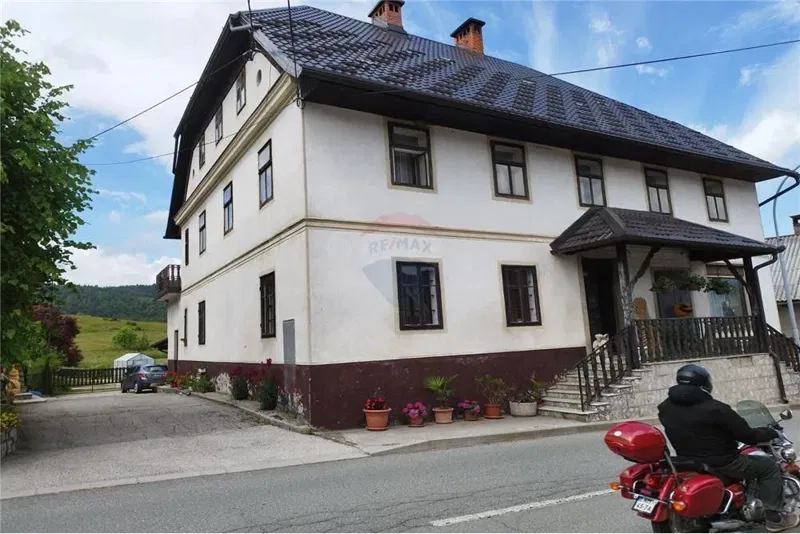 House Prezid, Čabar, 1.000m2 – 3