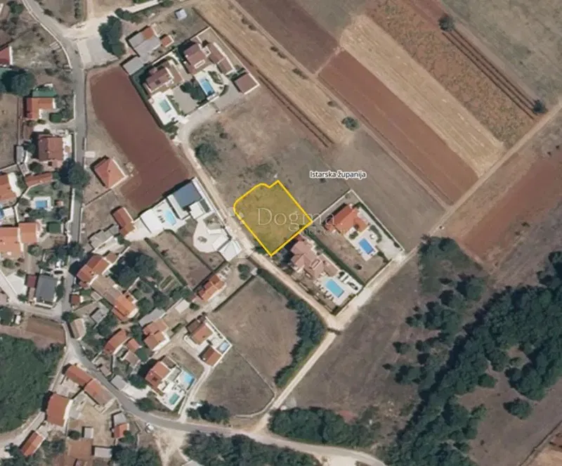 Terreno Barban, 893m2 – 2