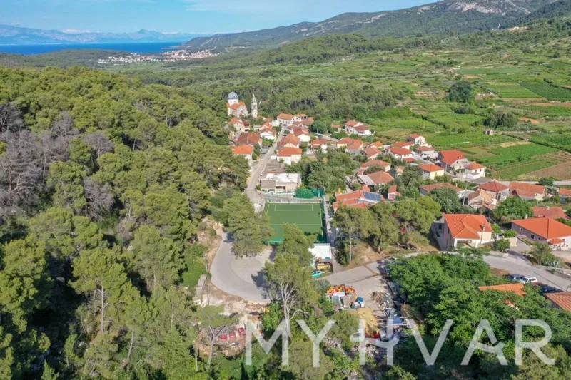 Building Land in Svirče West – 3