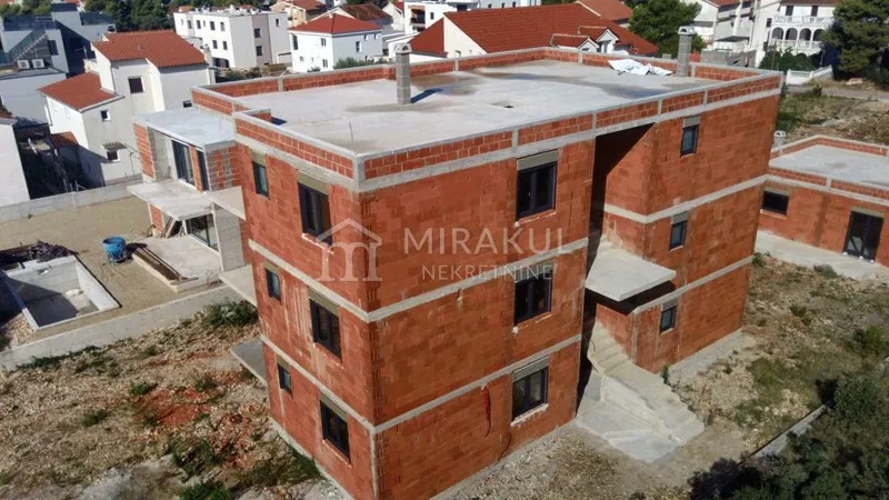 Nekretnine Brodarica, NOVOGRADNJA, Moderan apartman A1 na mirnoj lokaciji – 2
