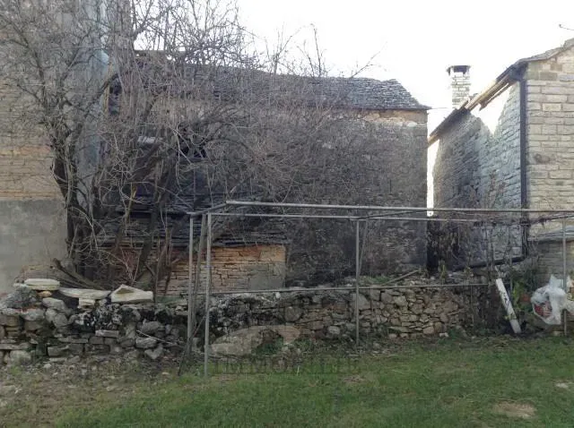 Stone house for adaptation in the vicinity of Oprtalj – 3