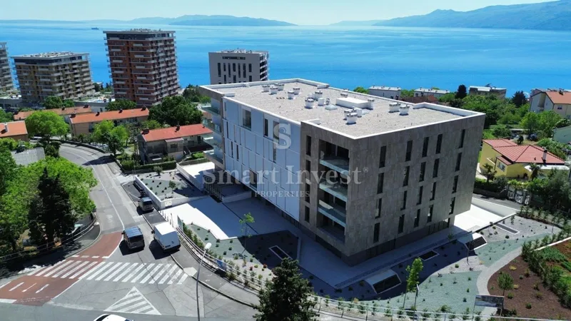 RIJEKA, Vrhunsko 4-sobno stanovanje s pogledom na morje in garažo, prodamo – 2